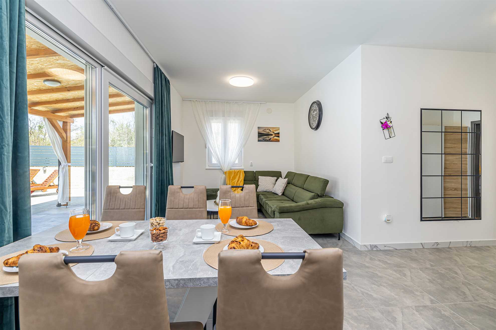 Holiday house ASLAN with pool