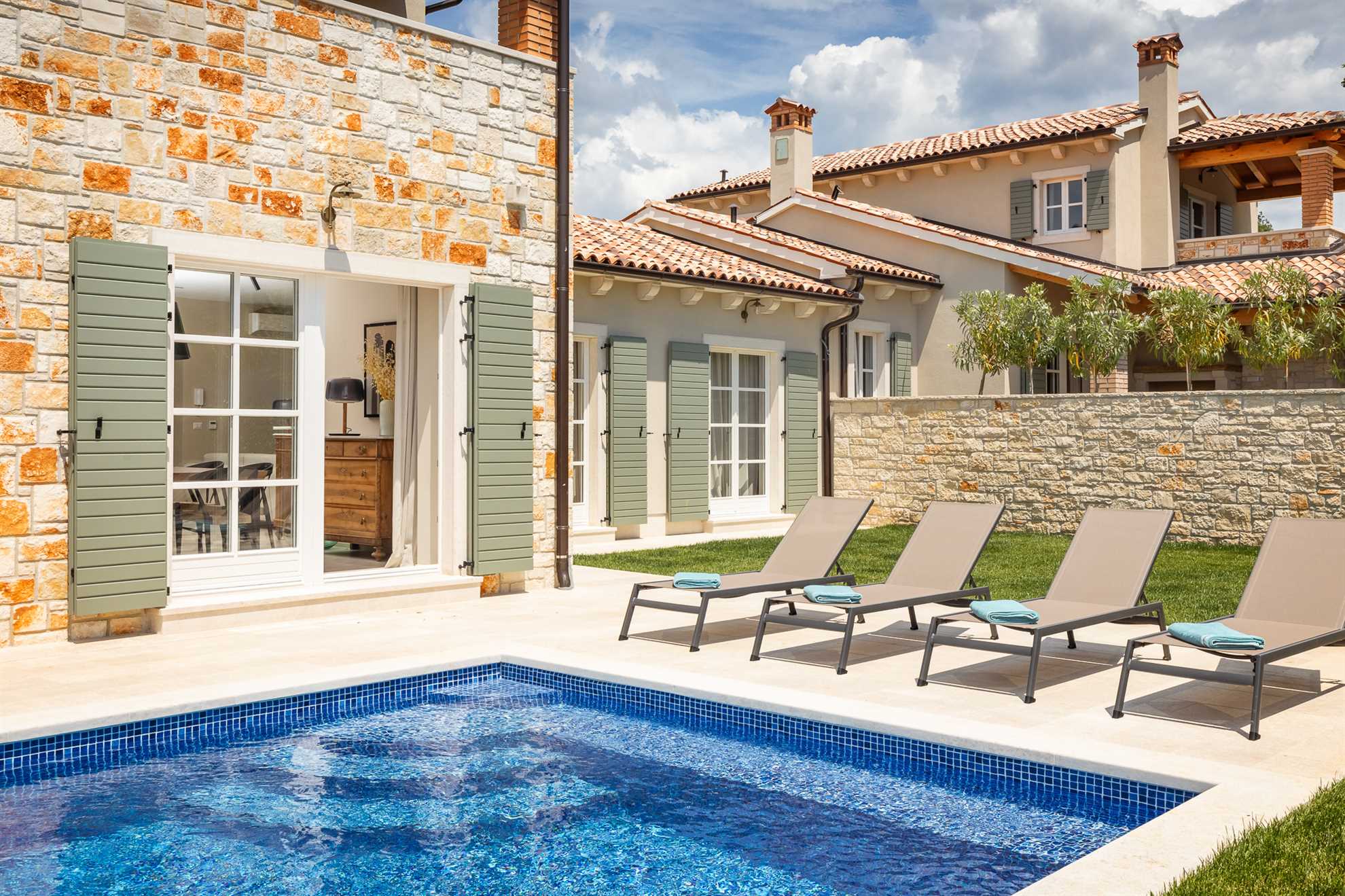 Villa Veronica with pool