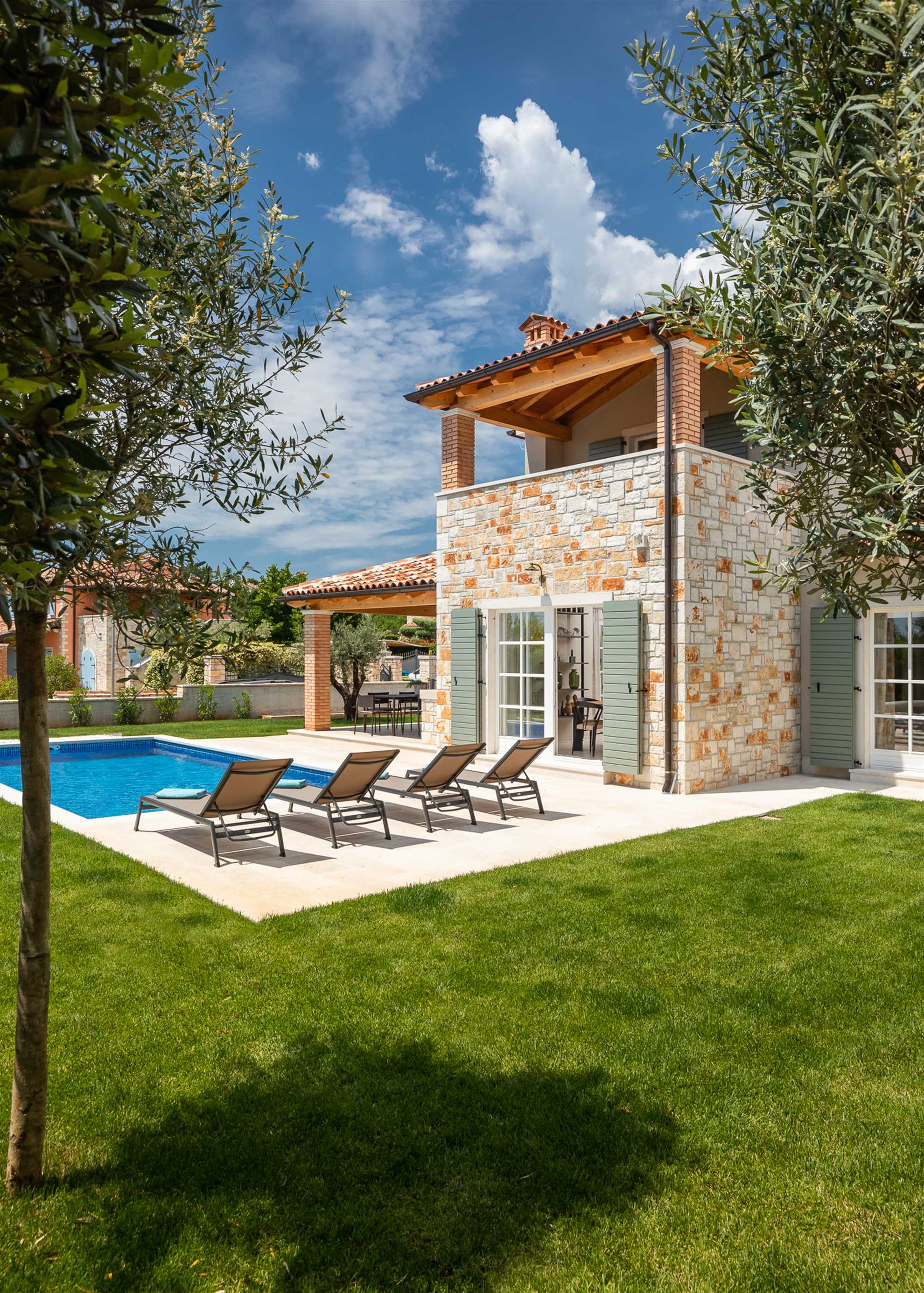 Villa Veronica with pool