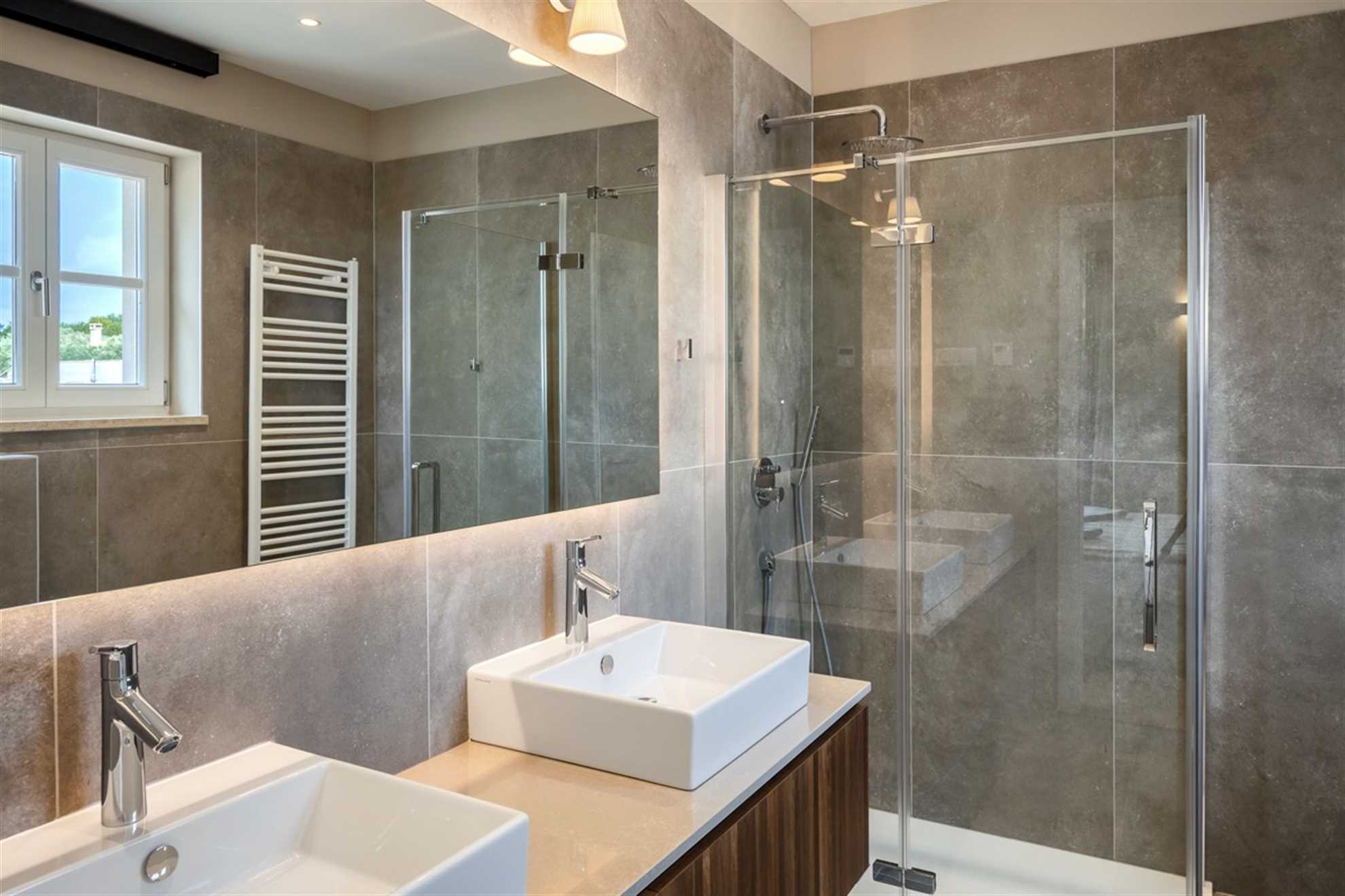 Villa Veronica with pool