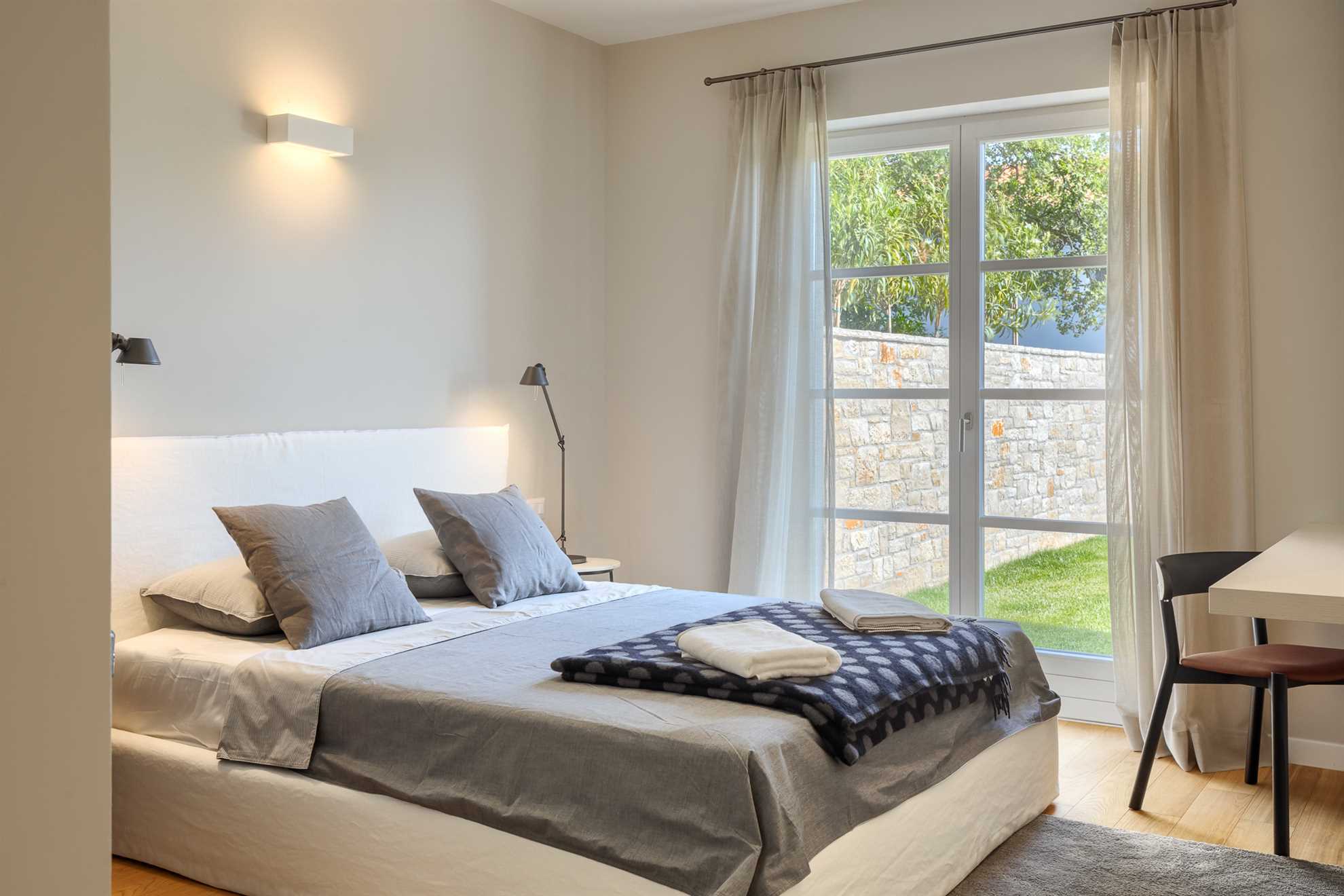 Villa Veronika – Design Steinvilla der Ruhe