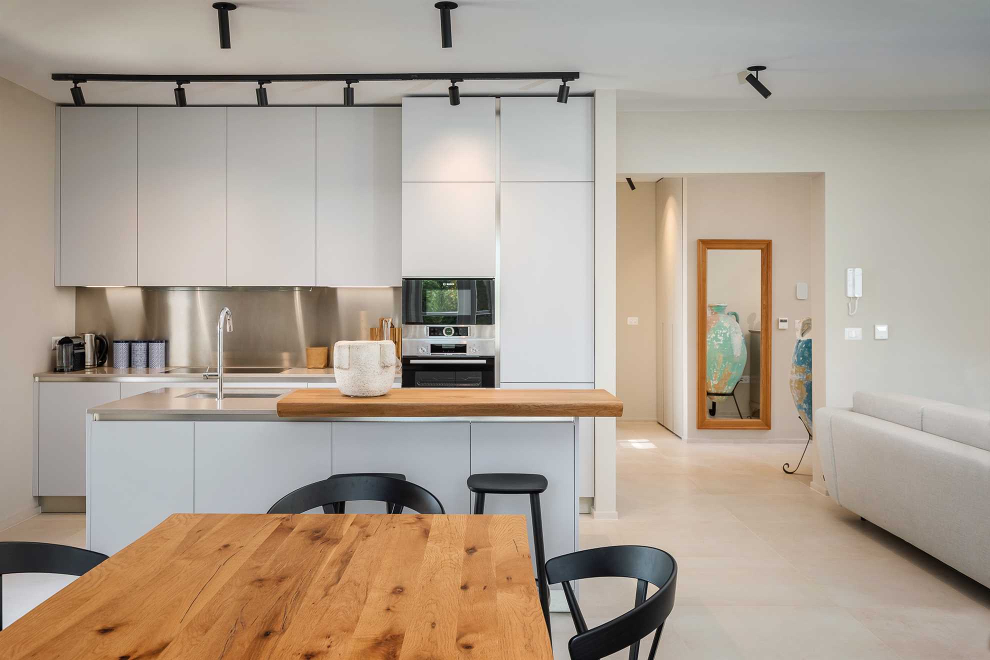 Villa Veronika – Design Steinvilla der Ruhe