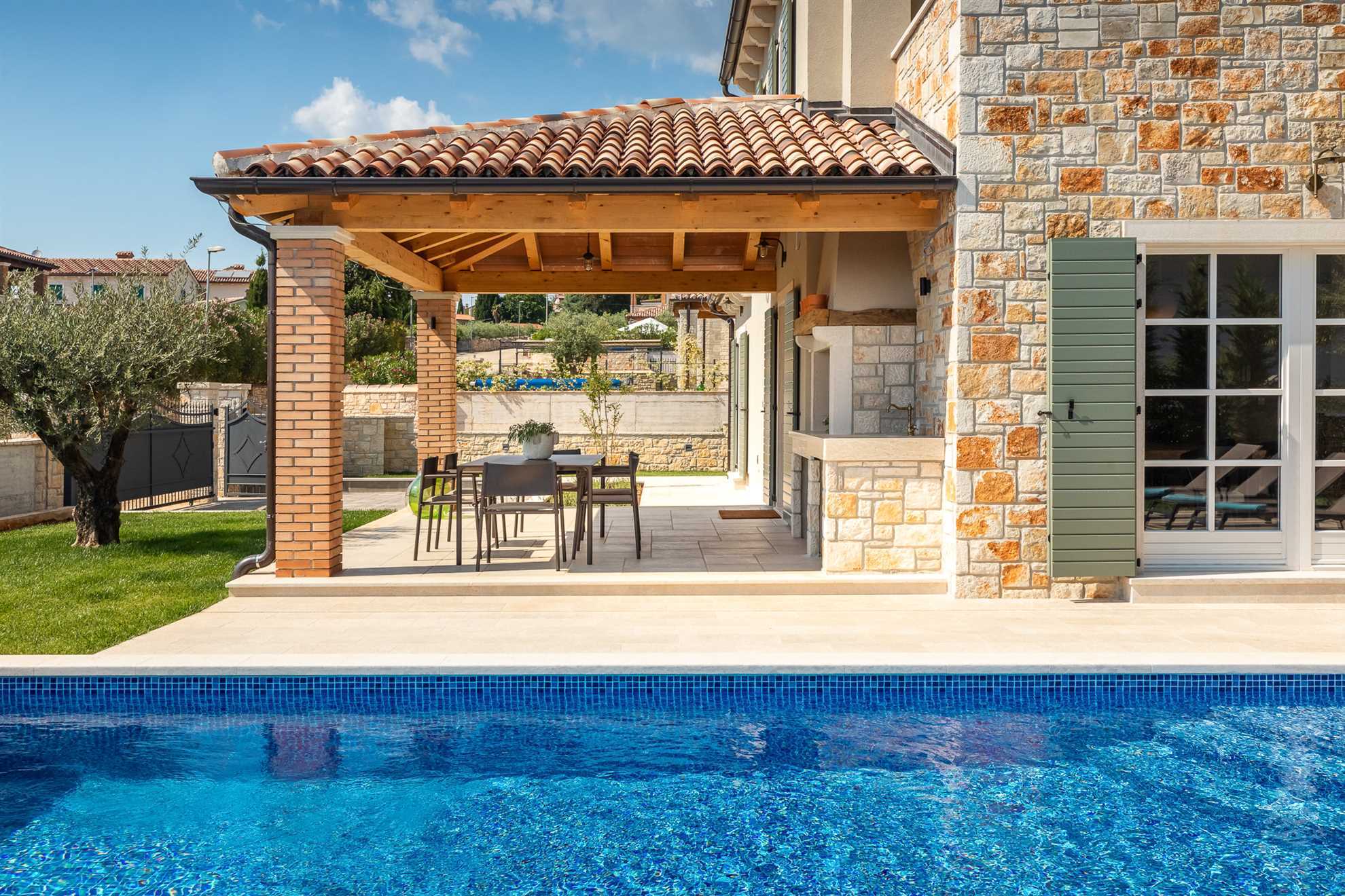 Villa Veronika – Design Steinvilla der Ruhe