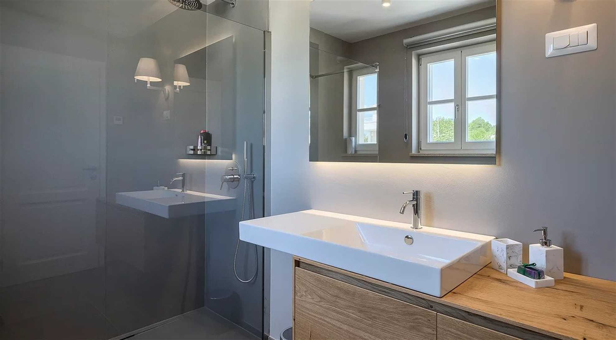 Villa Oaza with pool