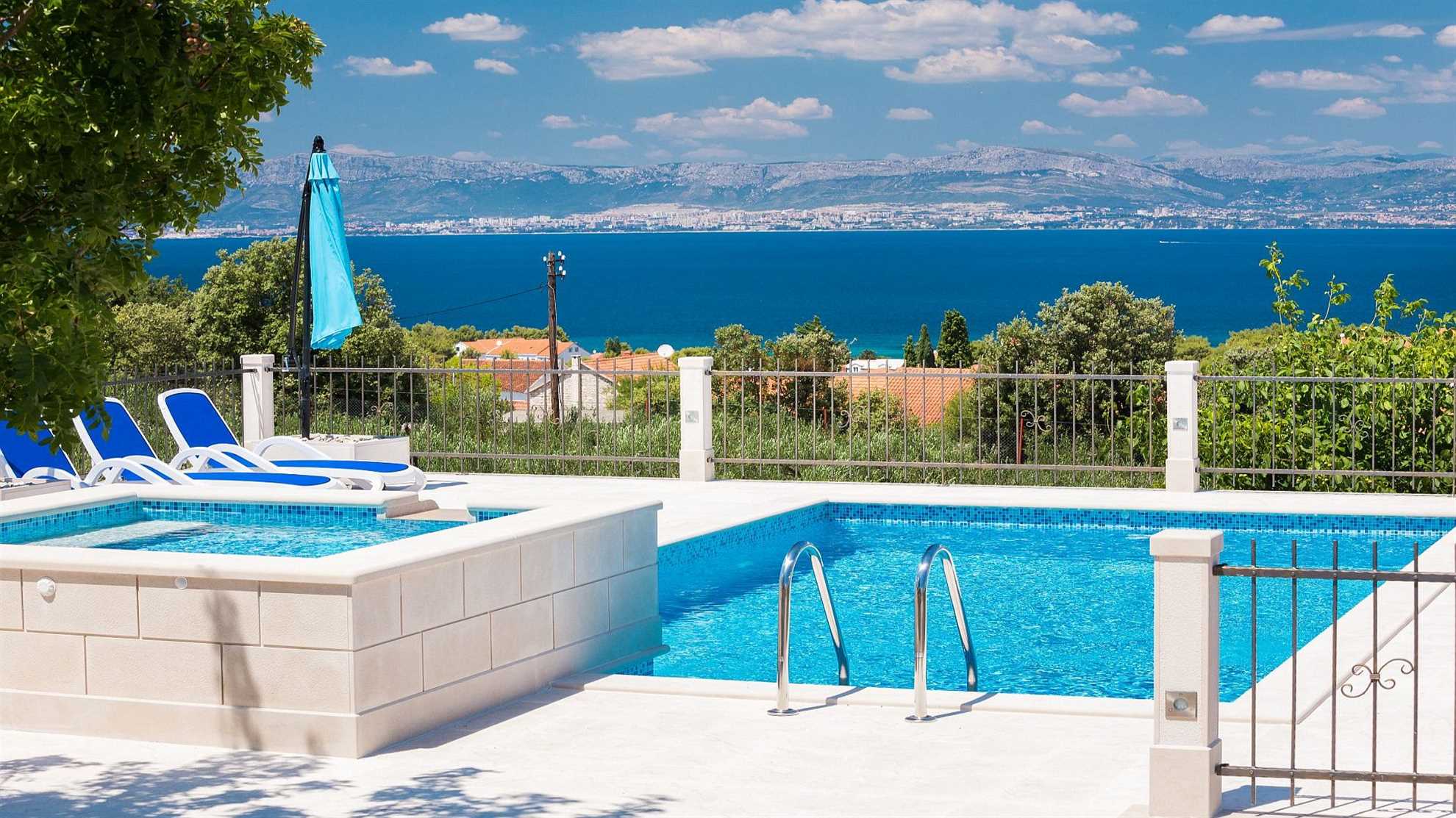 Lovely traditional stone villa on the island