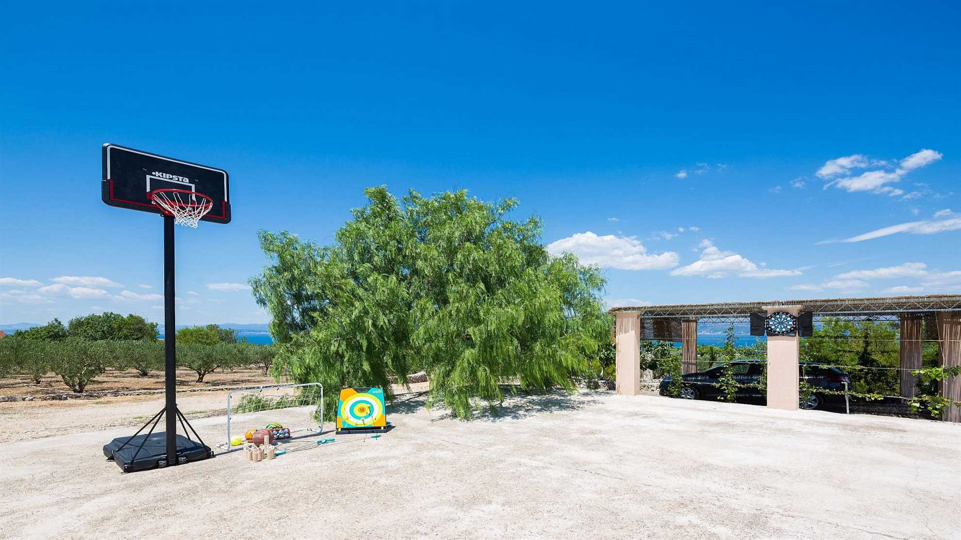 Lovely traditional stone villa on the island
