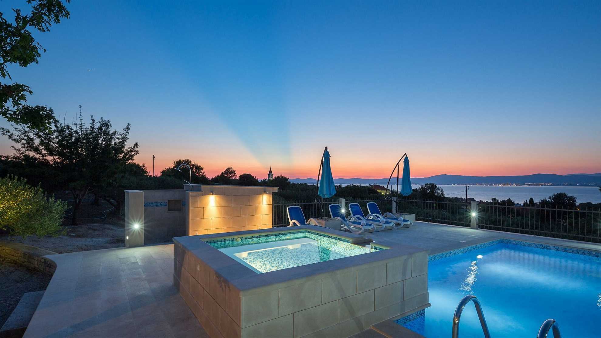 Lovely traditional stone villa on the island