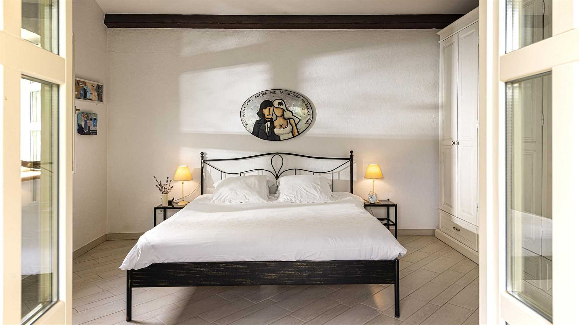 Lovely poolside villa with beautiful garden in Tinjan