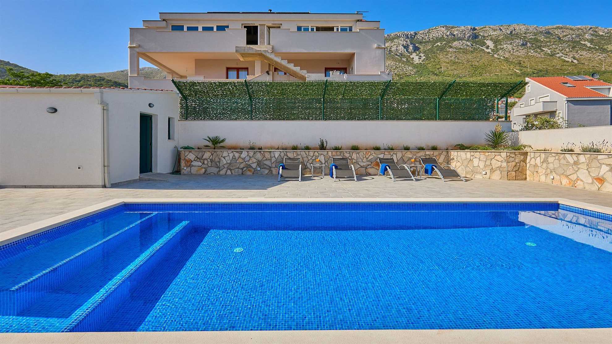 Spacious villa with elevator near Dubrovnik