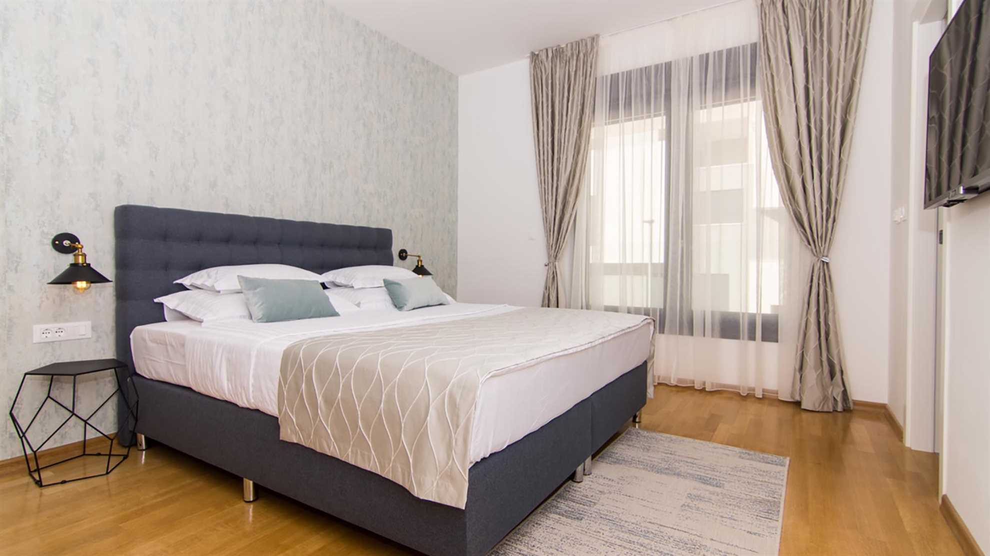 Luxurious villa with heated pool near Split