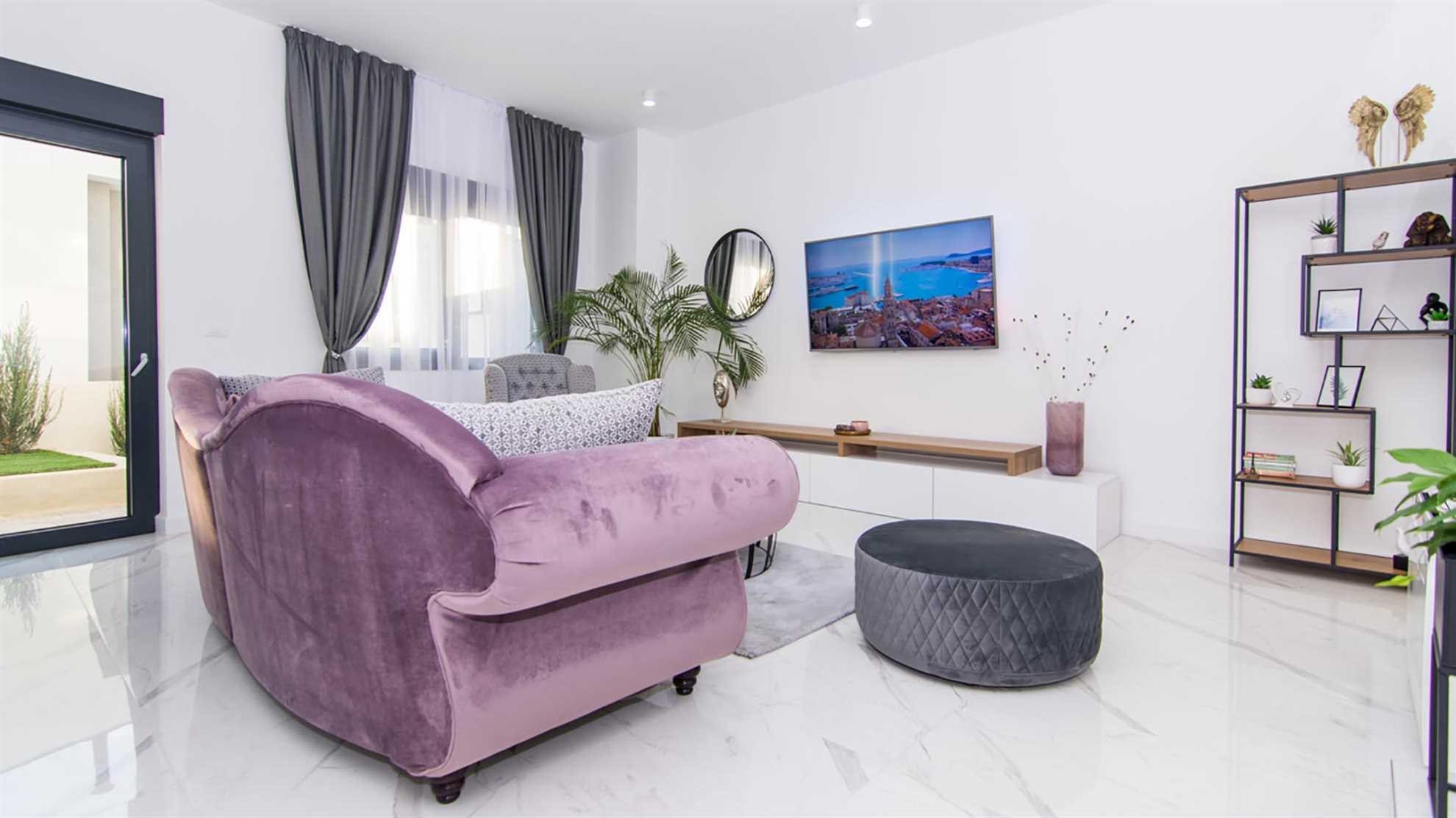Luxurious villa with heated pool near Split