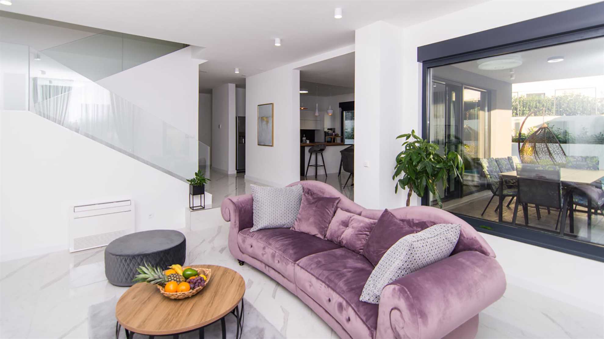 Luxurious villa with heated pool near Split