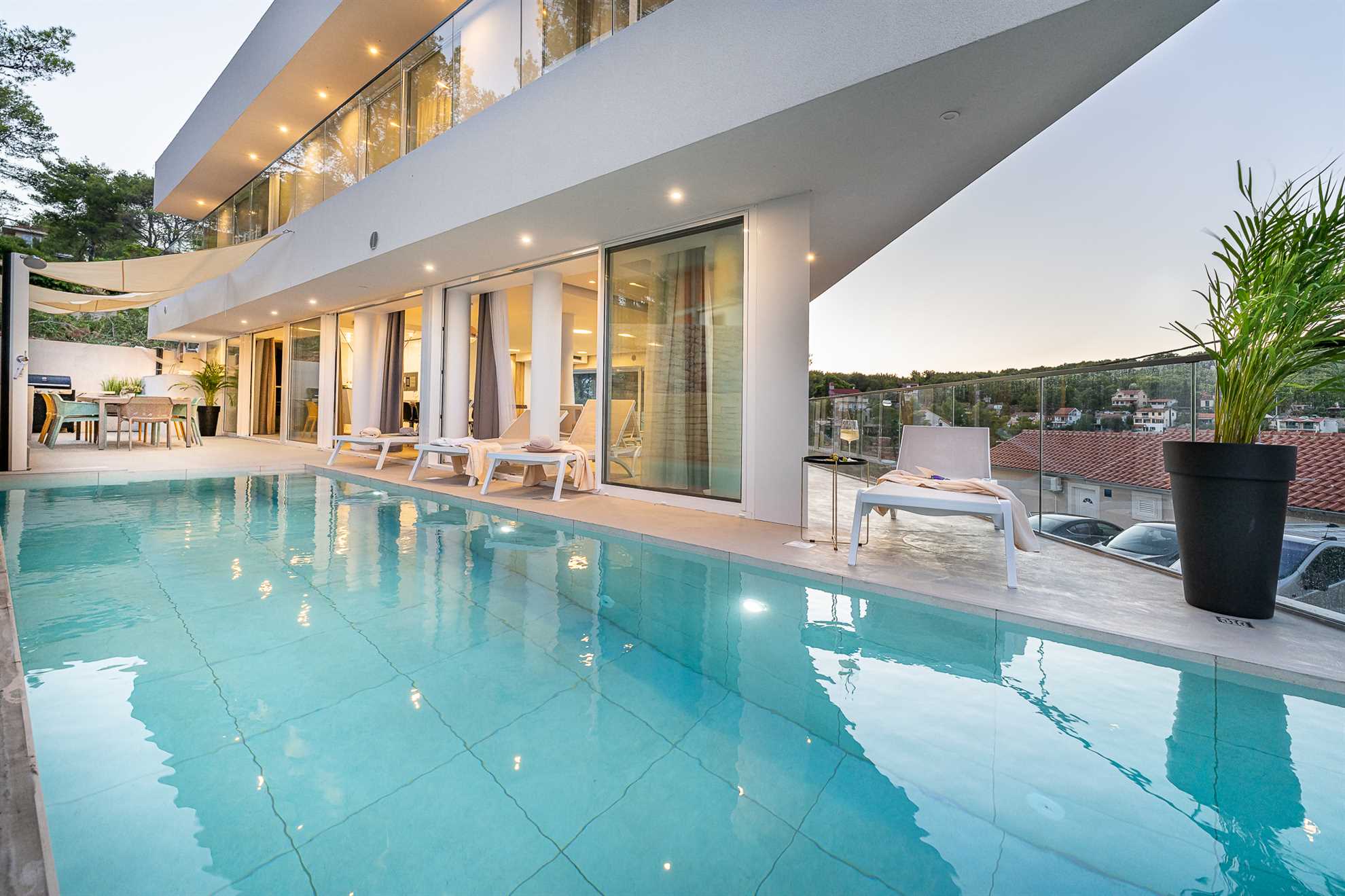 Villa with sauna and indoor jacuzzi in Vrboska