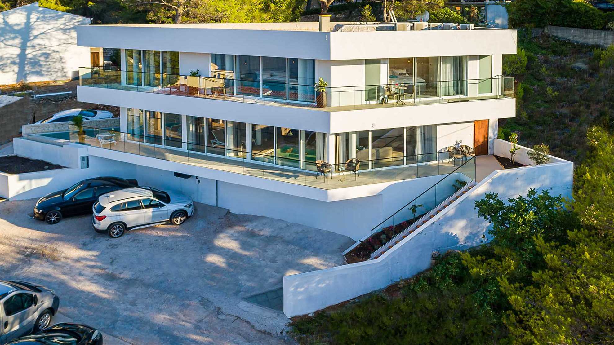 Villa with sauna and indoor jacuzzi in Vrboska
