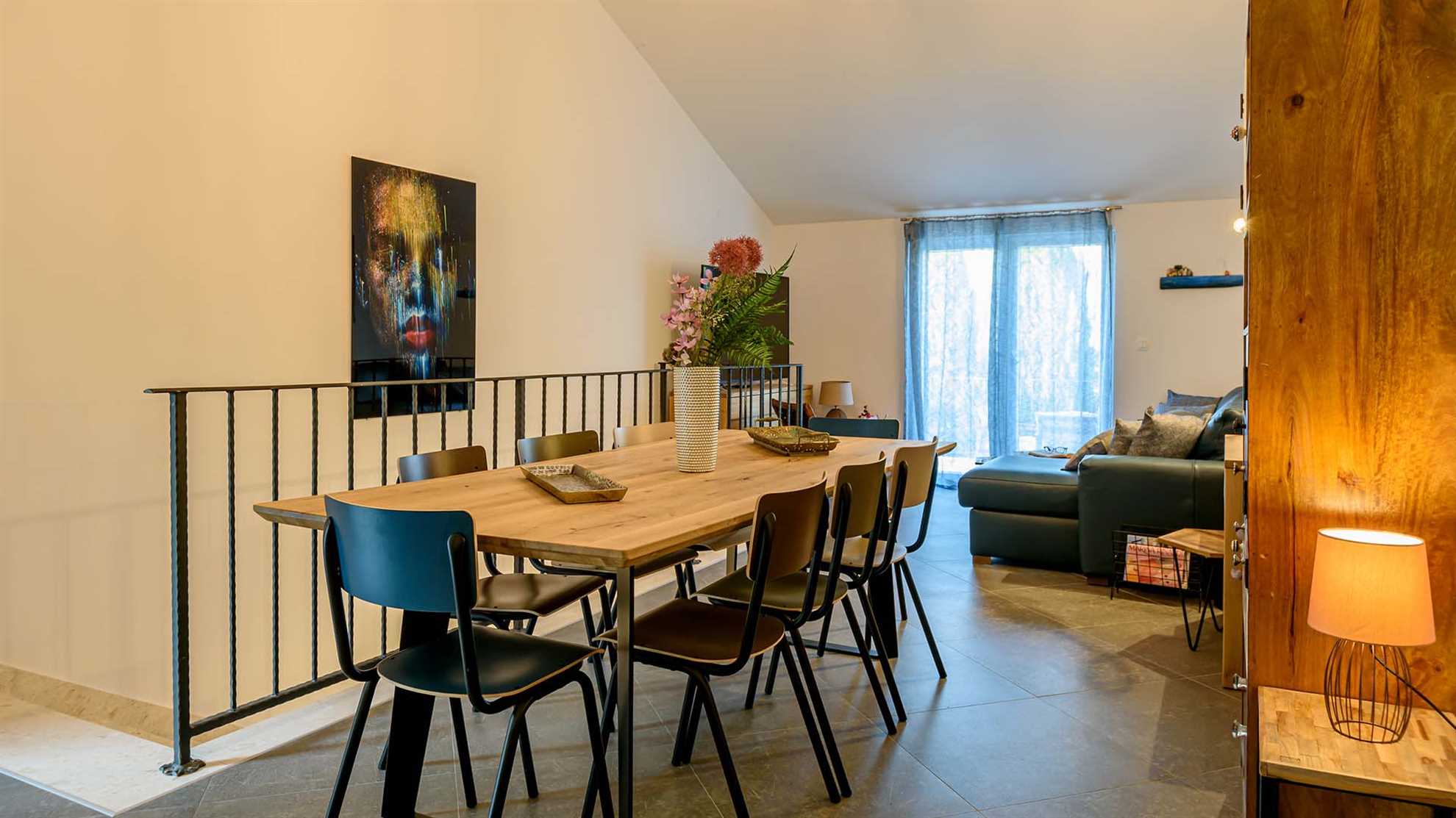 Eco-friendly beachfront villa in Splitska