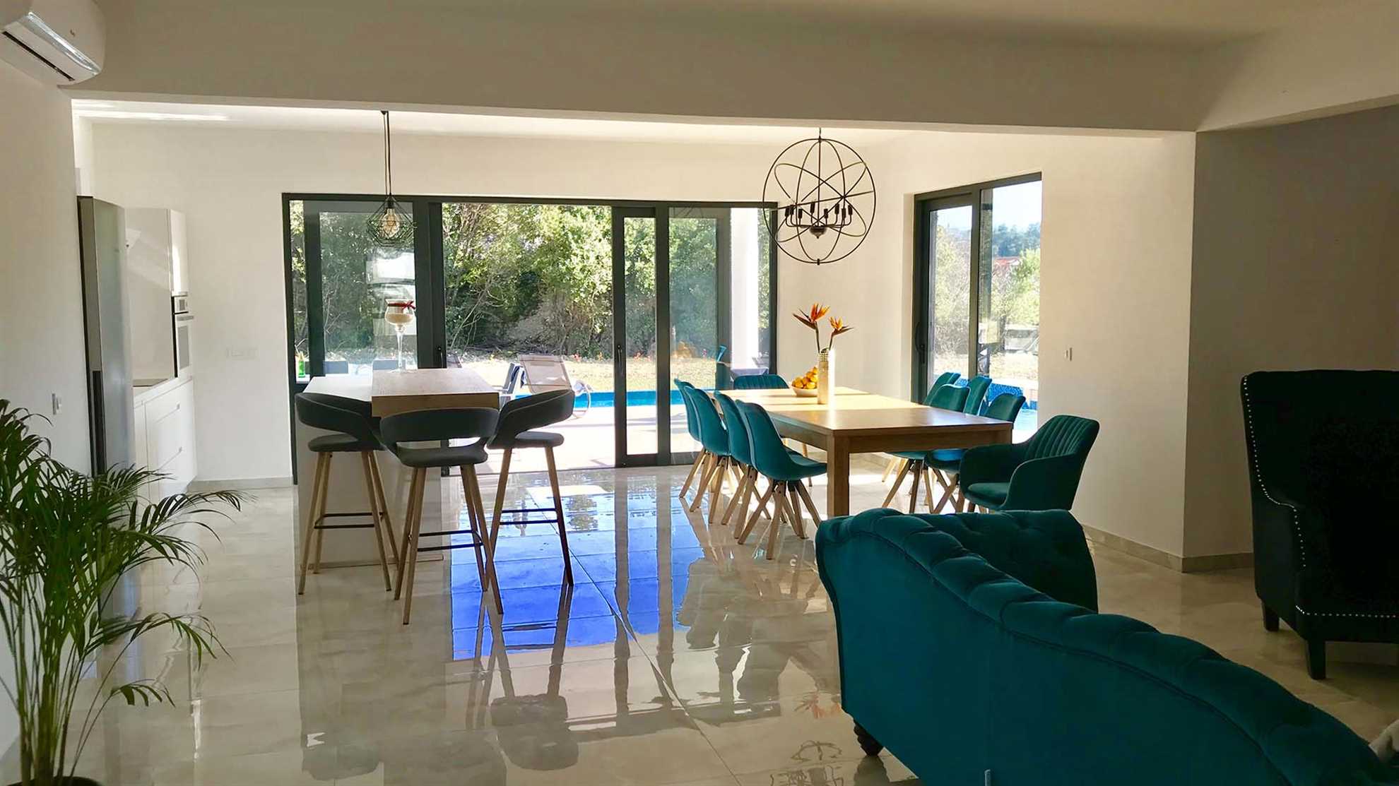 Stylish villa near Dubrovnik with a swimming pool