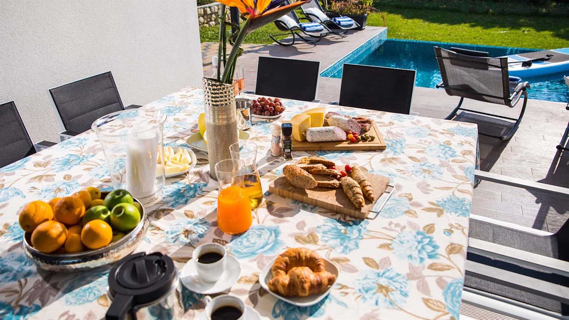 Stylish villa near Dubrovnik with a swimming pool