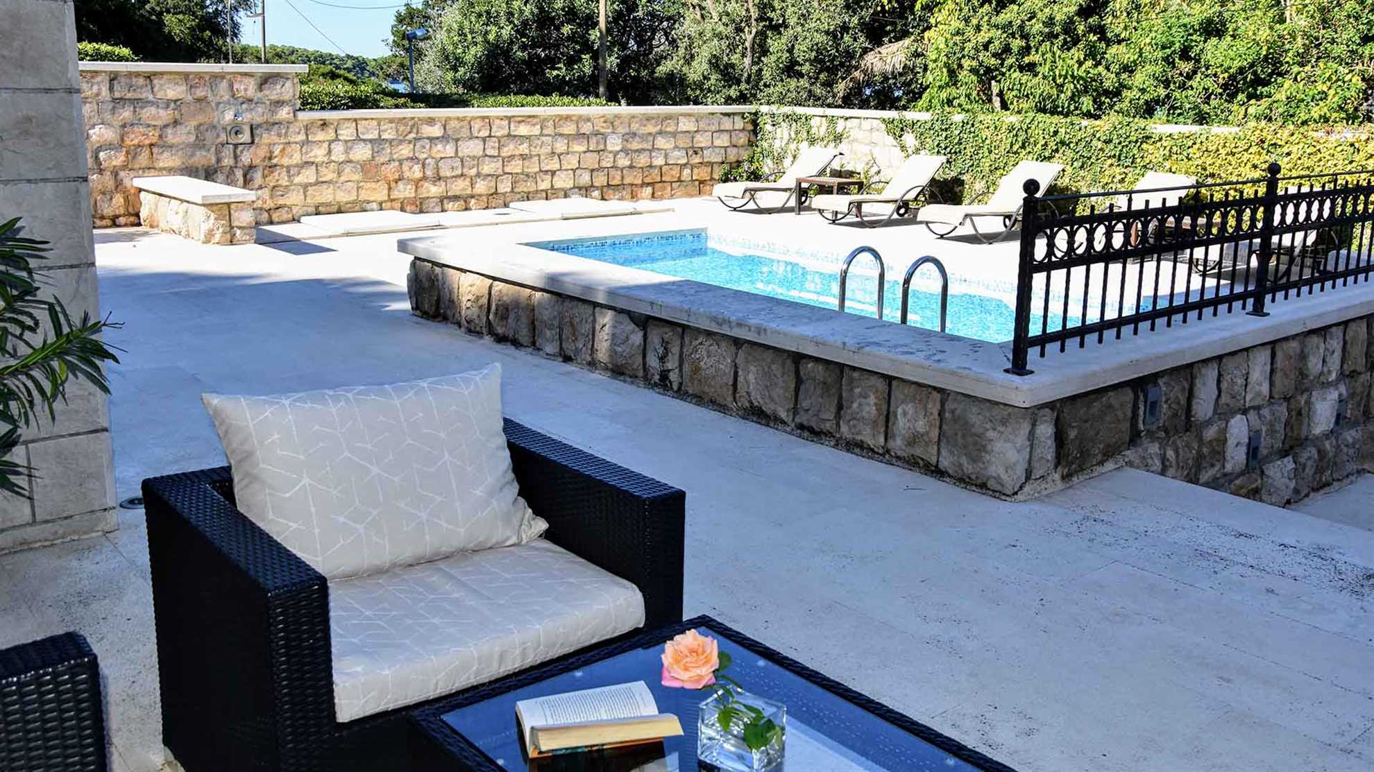 Elegant pet friendly villa in Dubrovnik