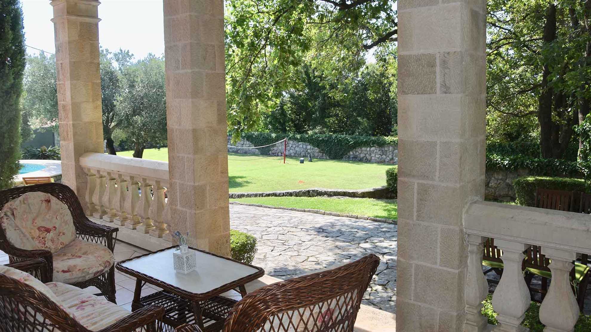 Heritage villa perfect for families with pets