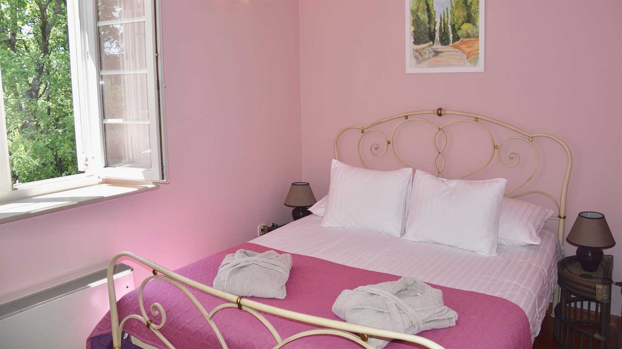 Heritage villa perfect for families with pets