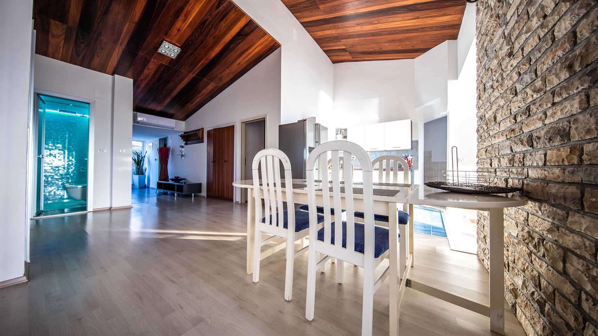 Luxurious villa with stunning view in Podstrana