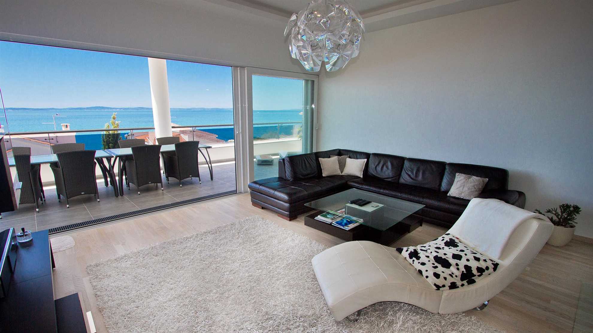 Luxurious villa with stunning view in Podstrana