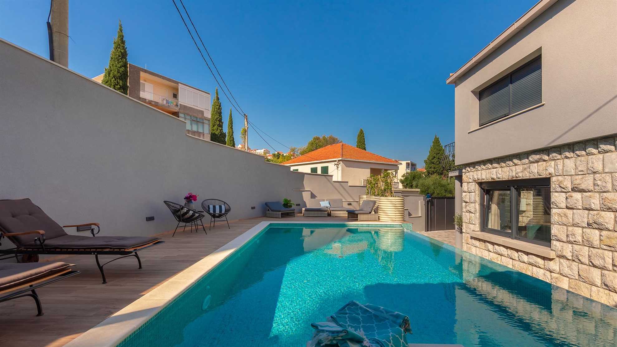A modern vacation house in Dubrovnik with a pool