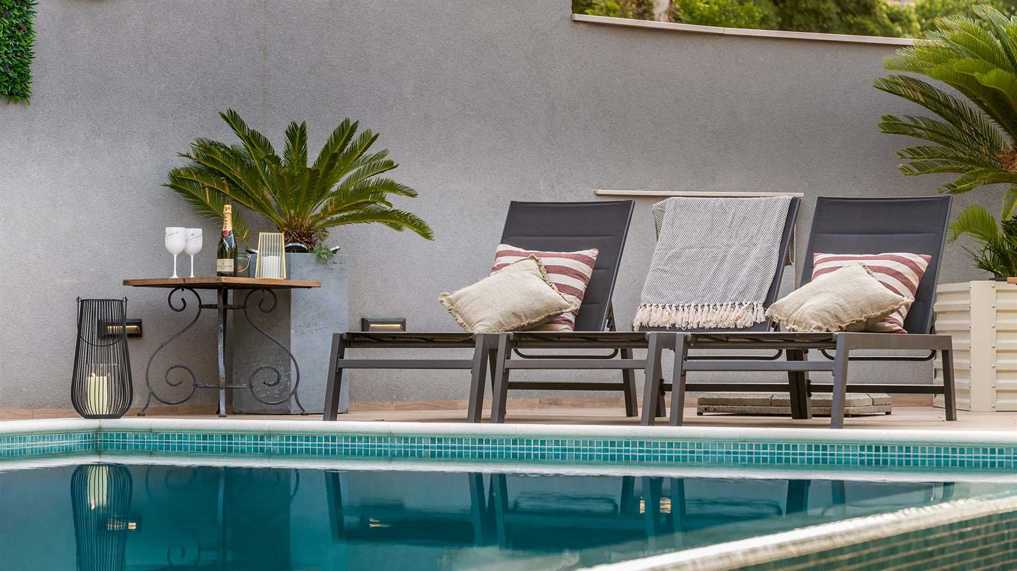 A modern vacation house in Dubrovnik with a pool