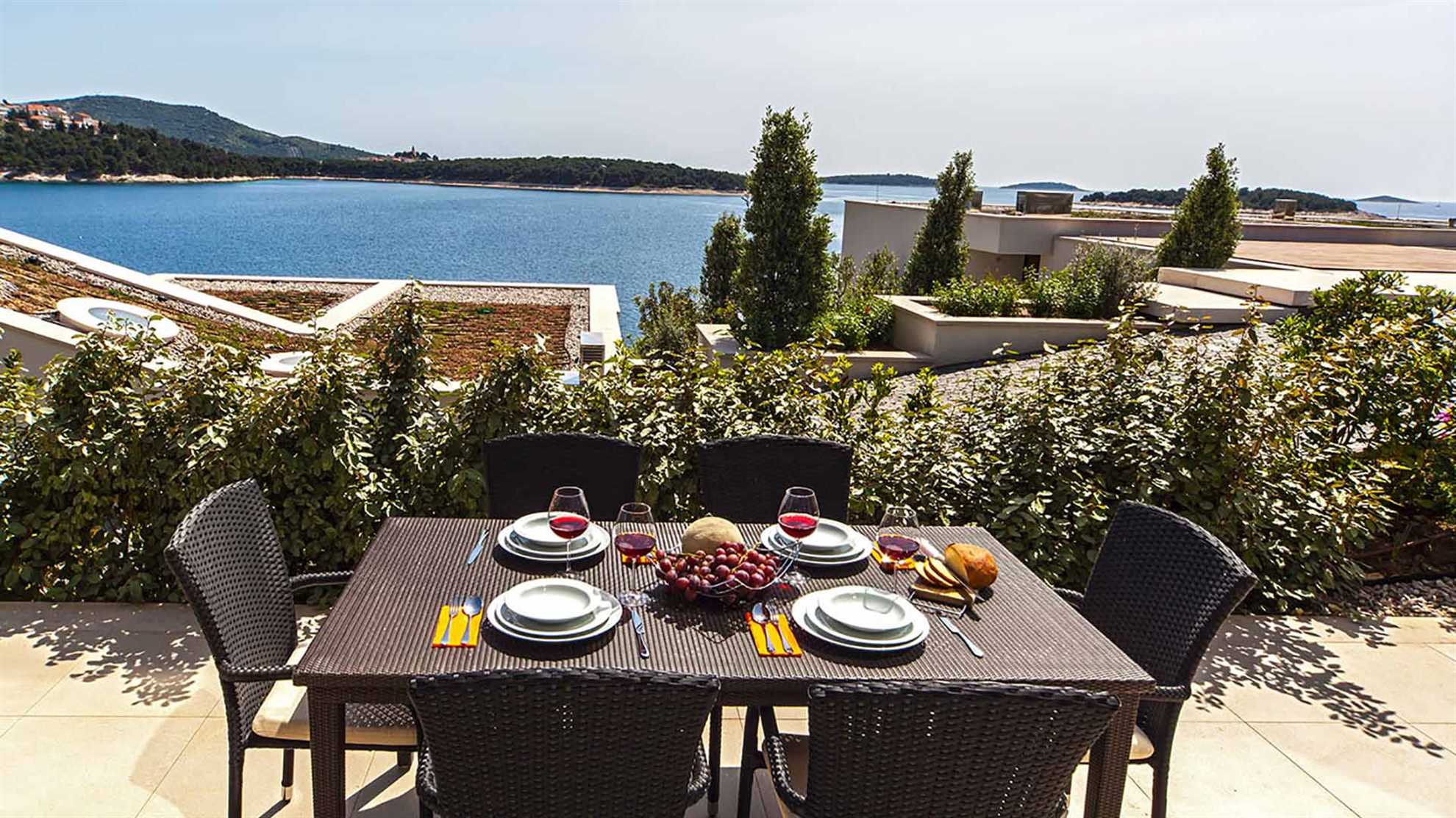 Golden Rays Villa 4
