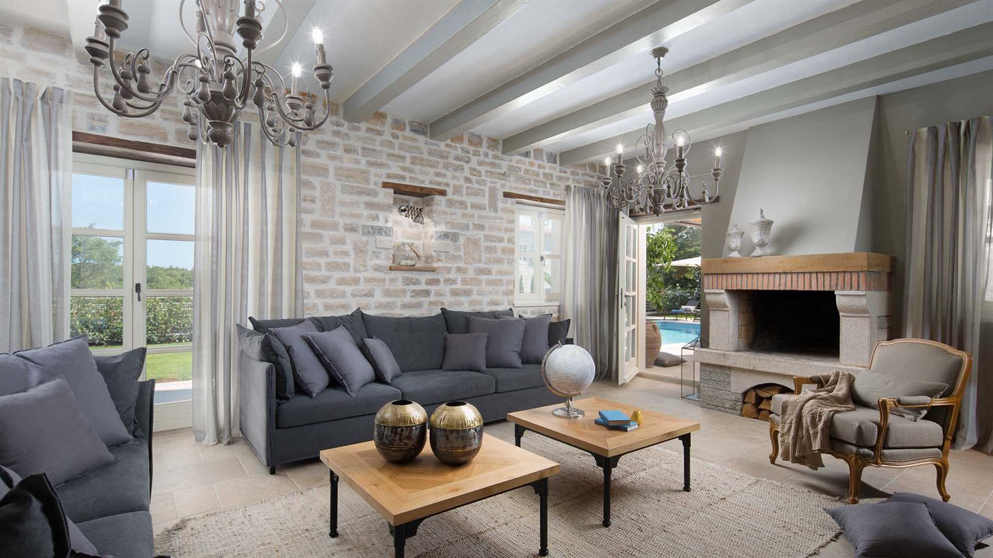 Modern countryside villa with swimming pool in Kanfanar