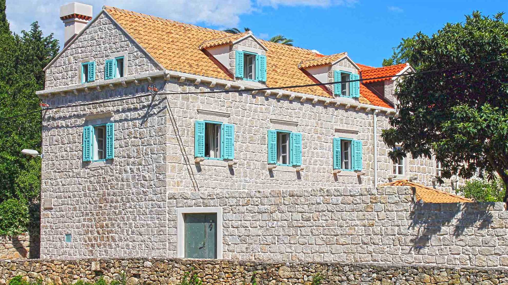A heritage villa from the 18th century in Cavtat