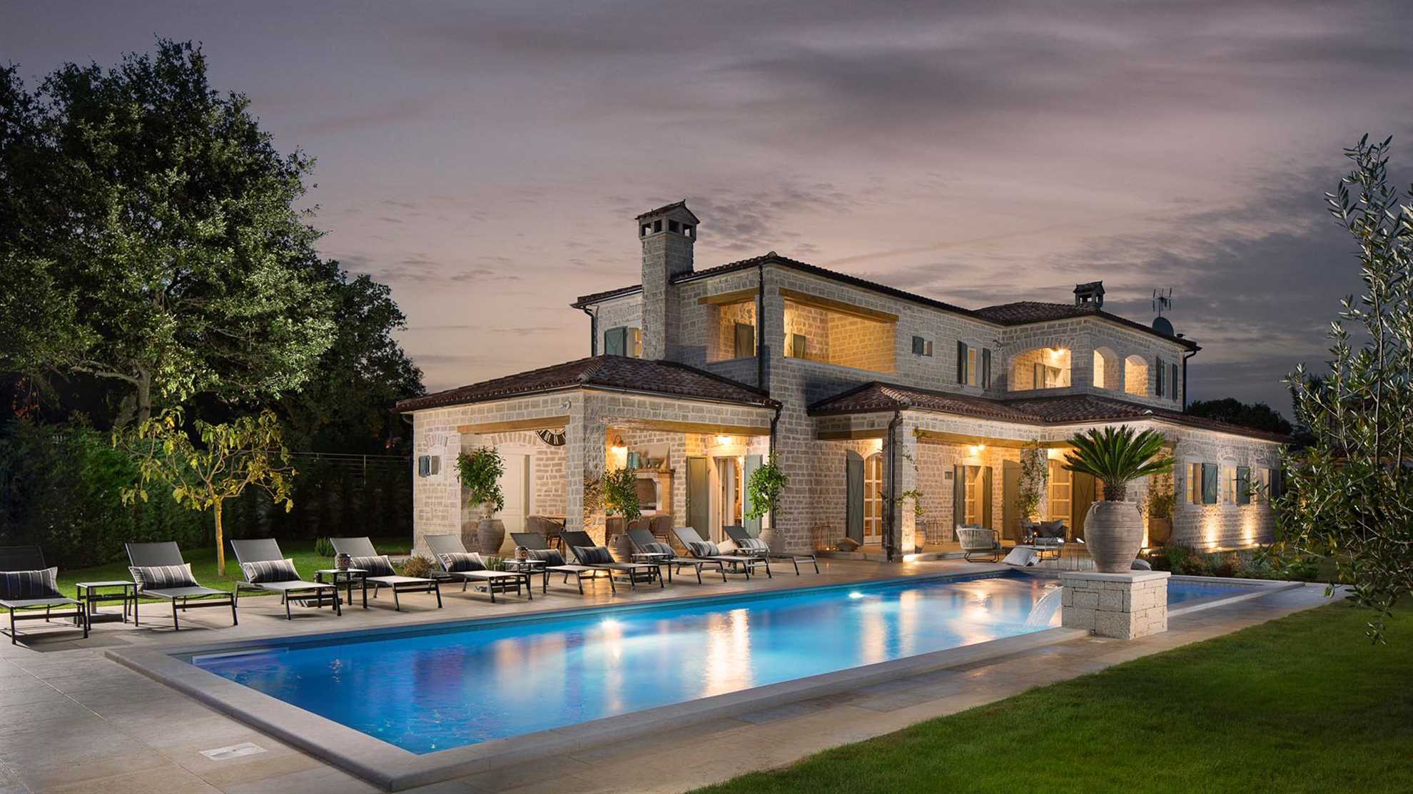 An elegant countryside holiday home in Kanfanar
