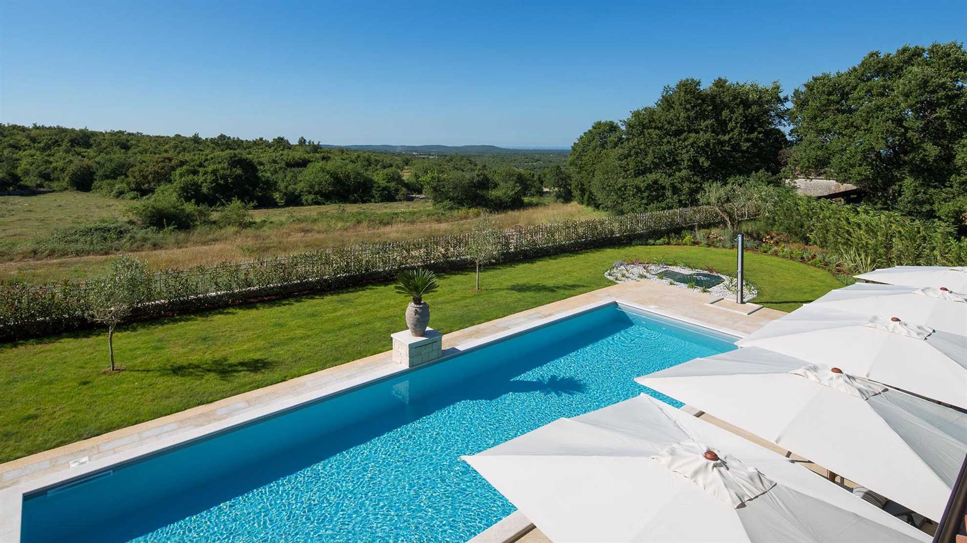 An elegant countryside holiday home in Kanfanar
