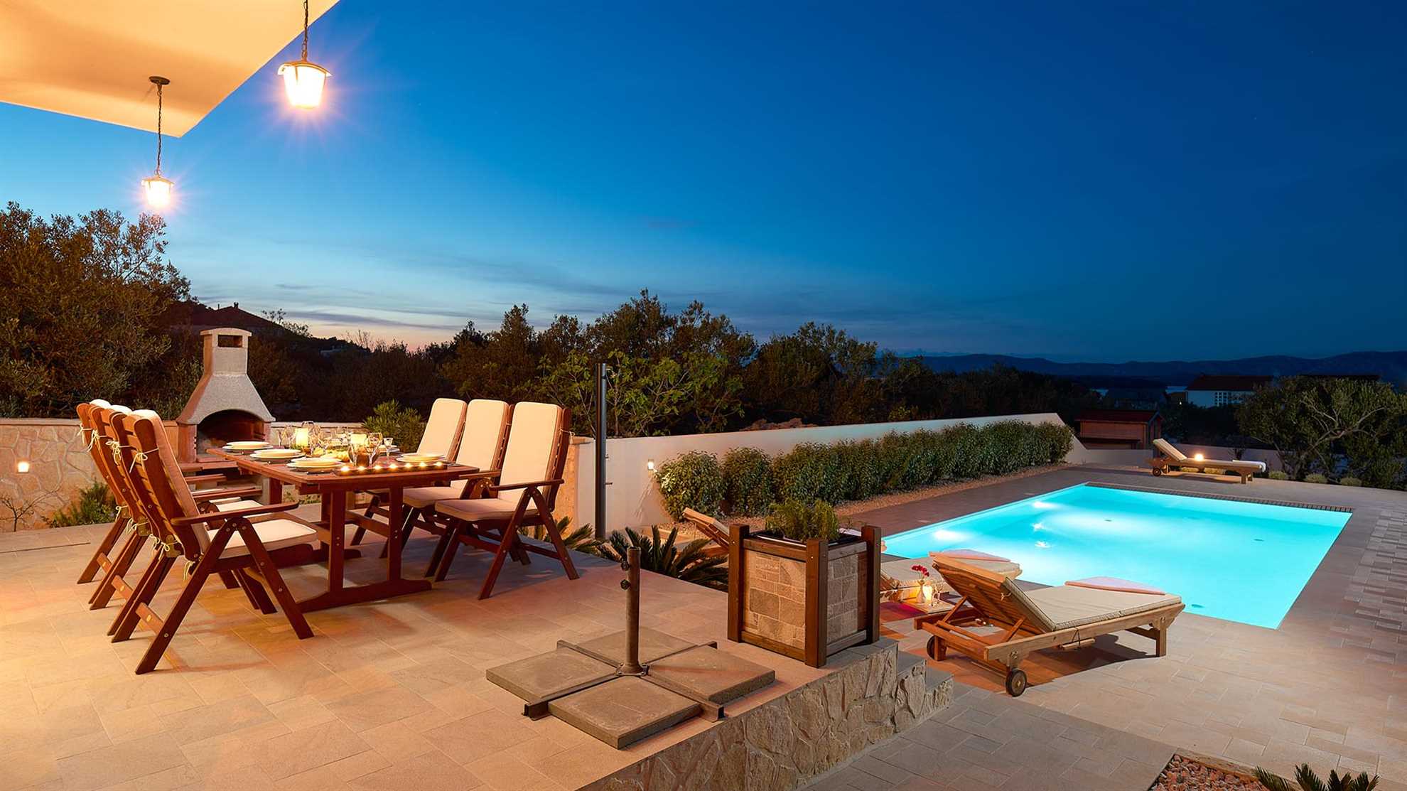 Modern villa with amazing pool in Murter