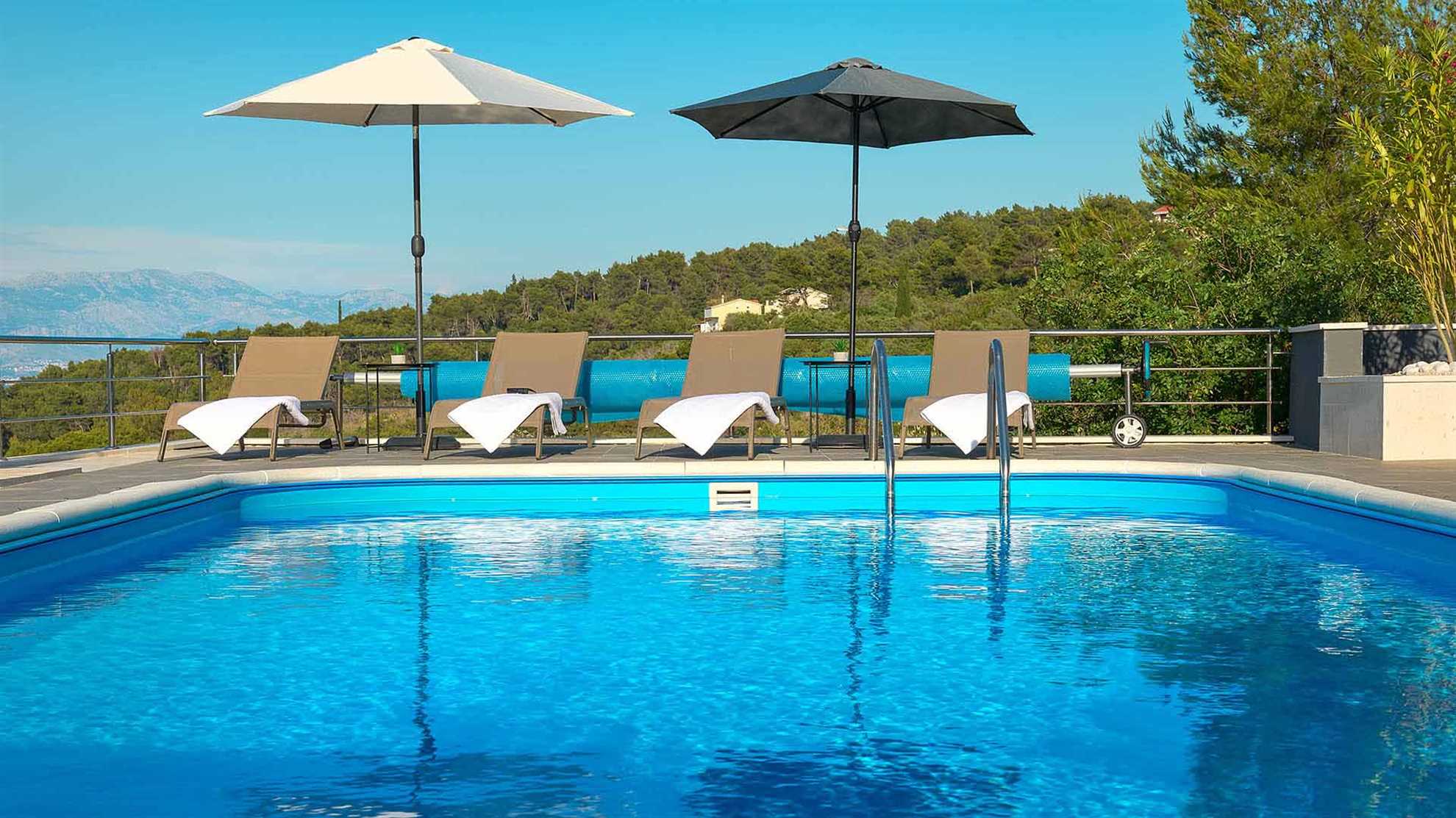 Charming villa with beautiful pool in Trogir
