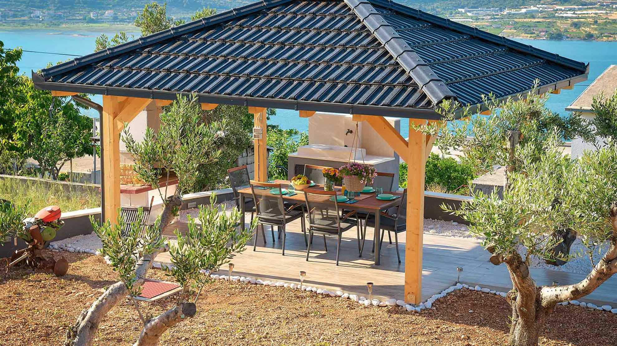 Charming villa with beautiful pool in Trogir