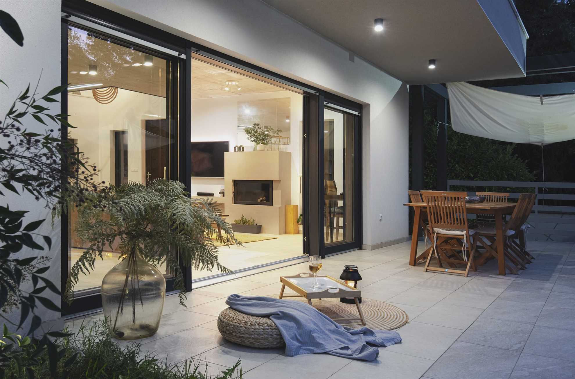 Elegant poolside villa in a pine forest in Banjole