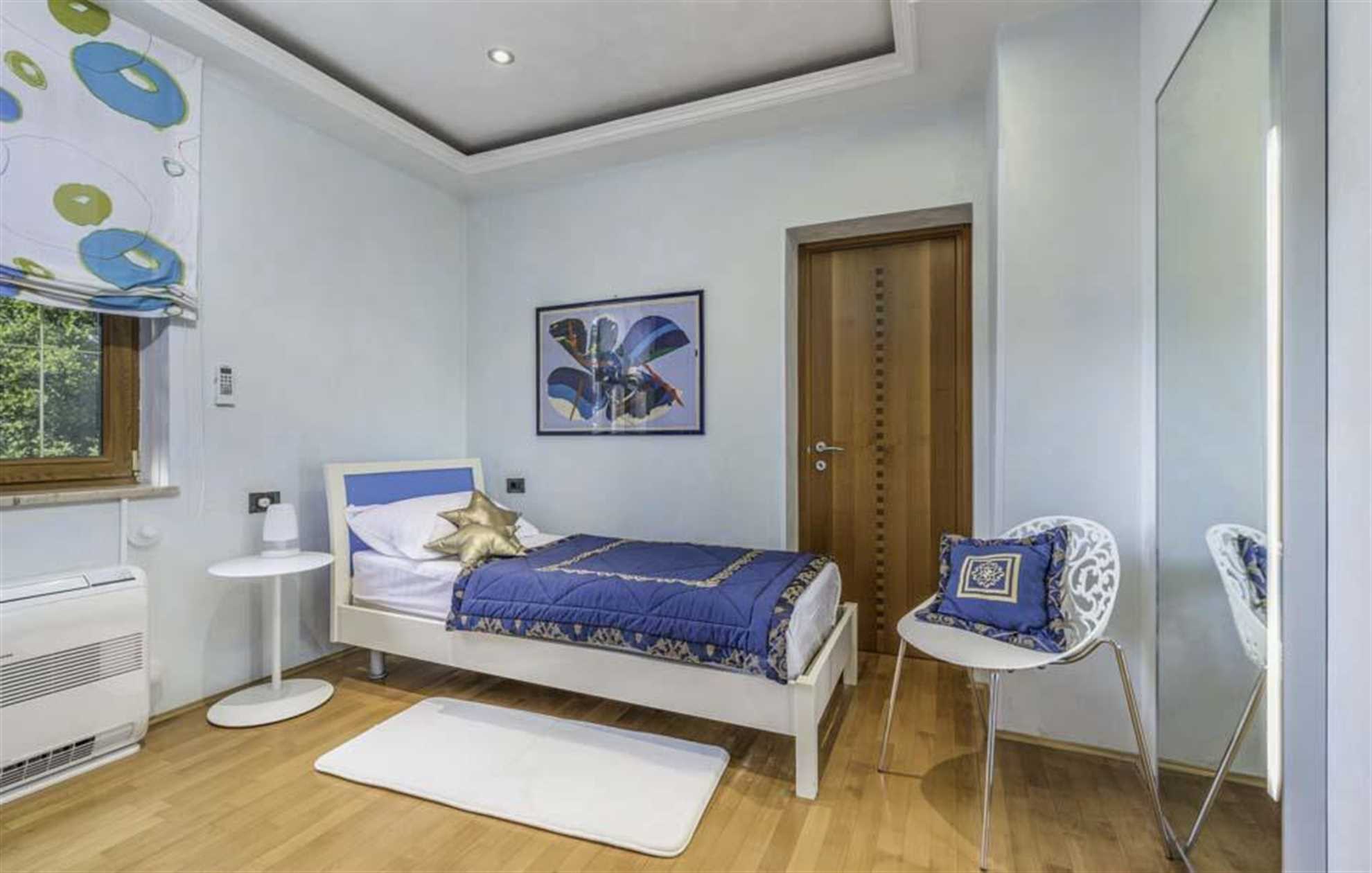 Family villa in Labin with a swimming pool