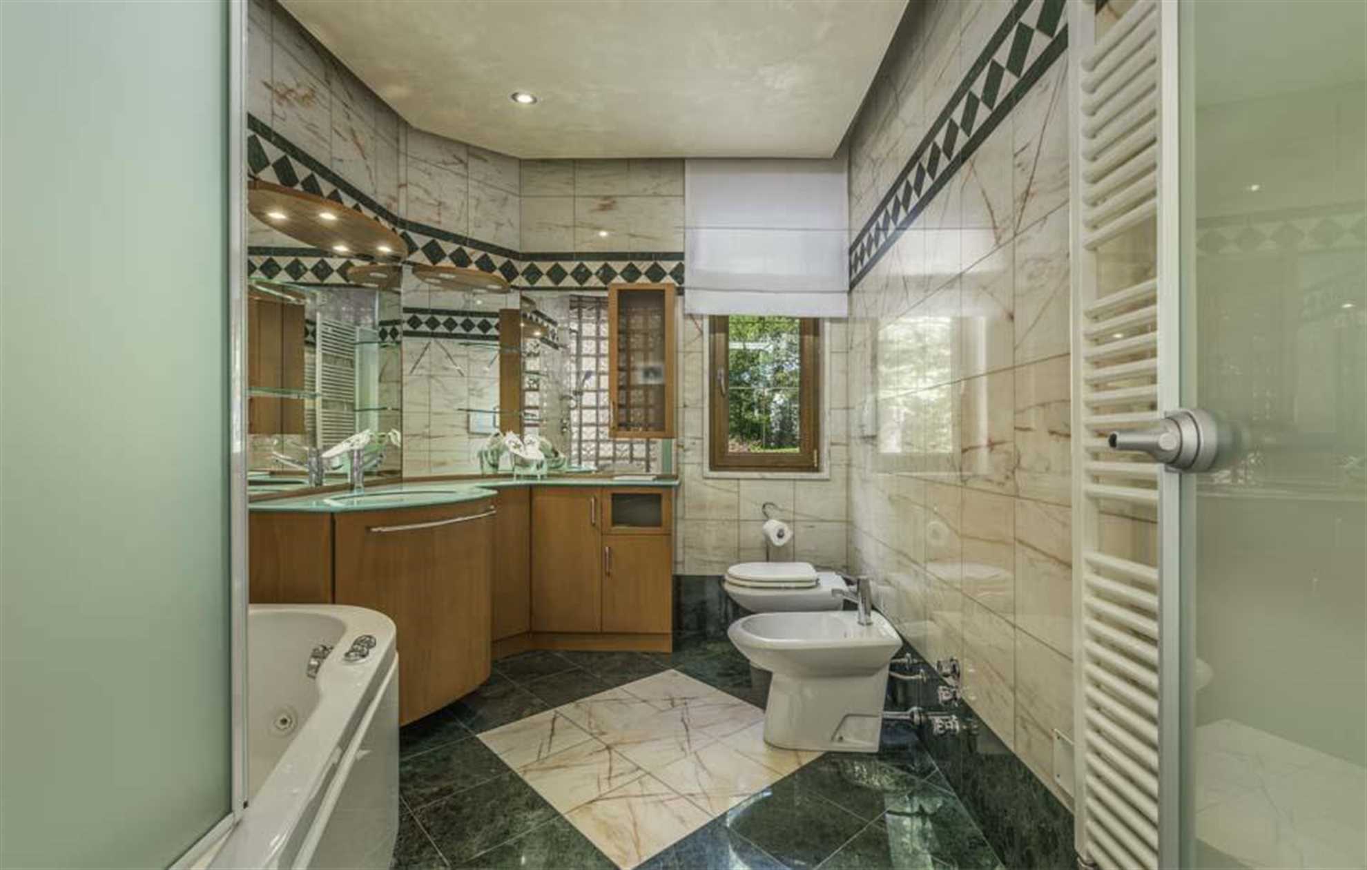 Family villa in Labin with a swimming pool