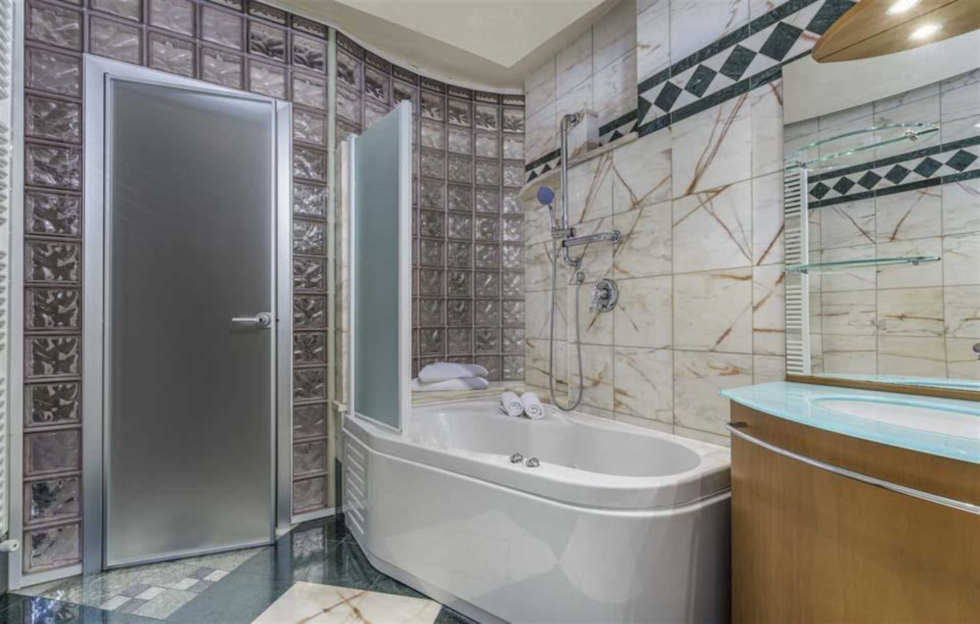 Family villa in Labin with a swimming pool