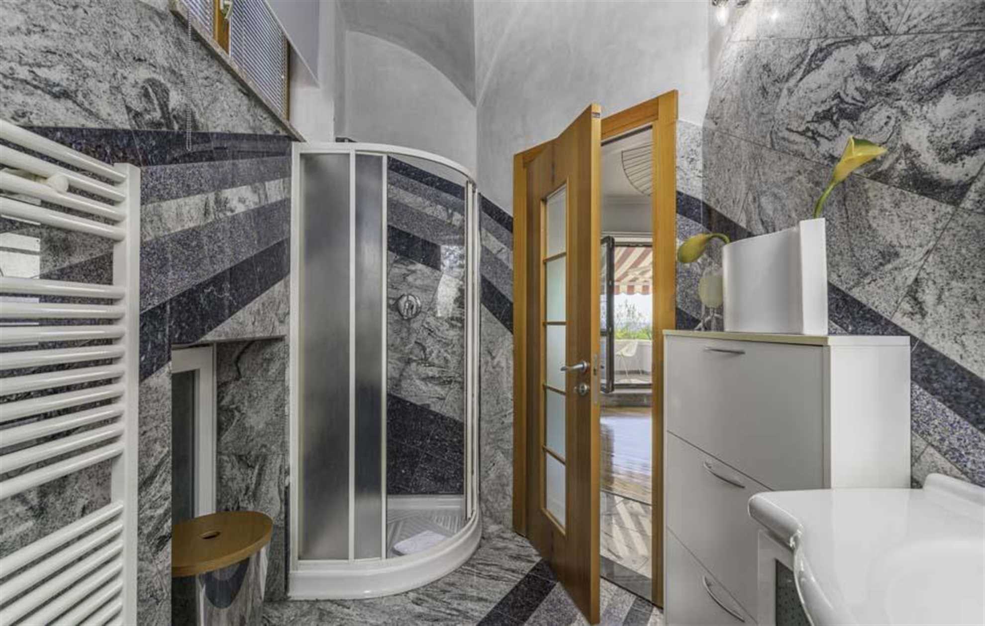 Family villa in Labin with a swimming pool