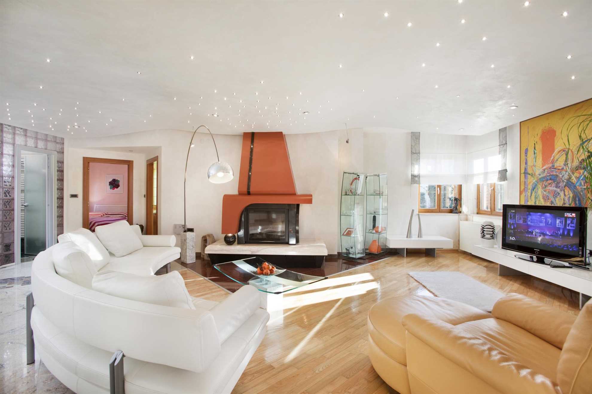 Family villa in Labin with a swimming pool
