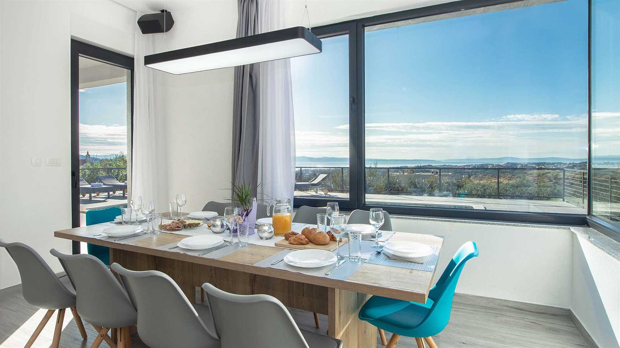 A wonderfull poolside villa in Solin