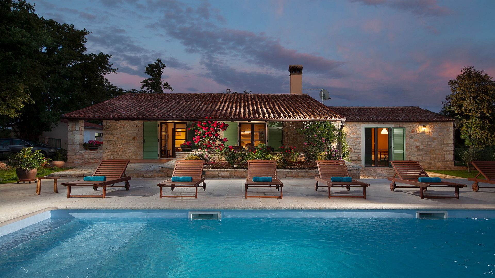 Lovely rural villa with a swimming pool in Bale