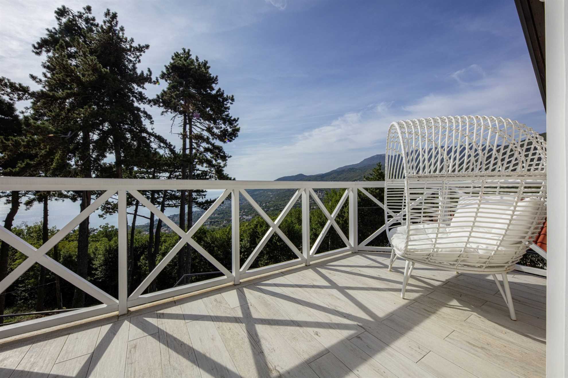 A charming holiday home in Veprinac with a swimming pool