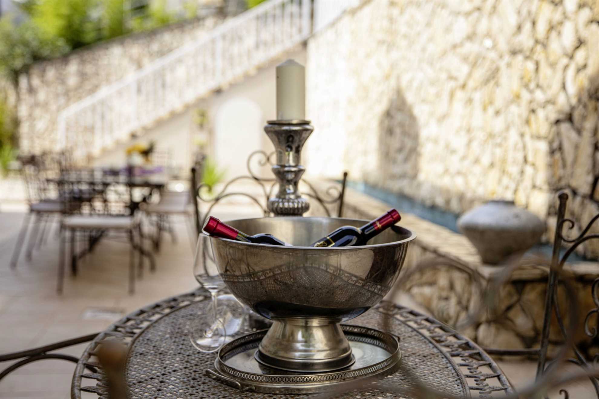 A charming holiday home in Veprinac with a swimming pool