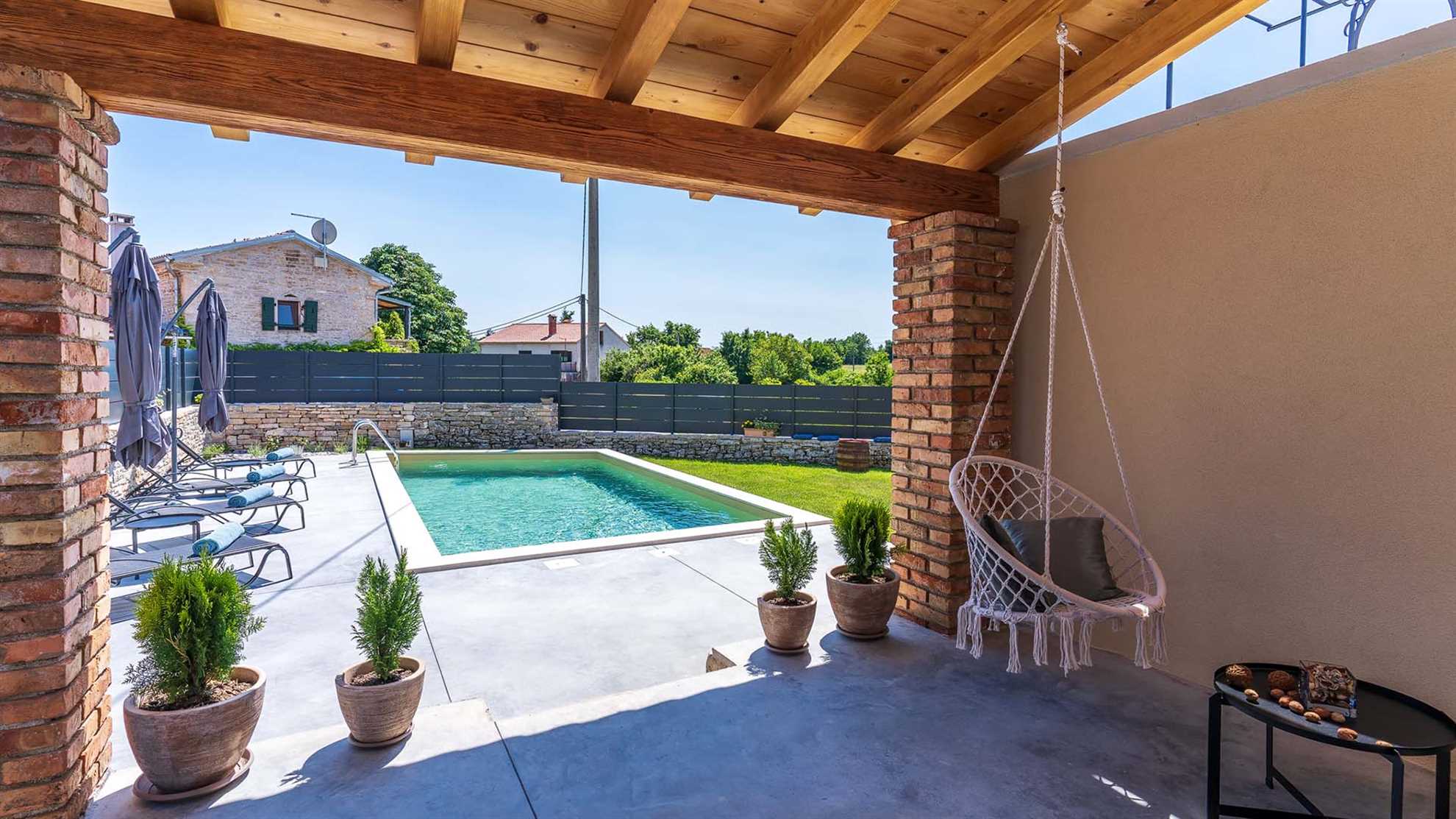 A small family villa in Pazin with a swimming pool