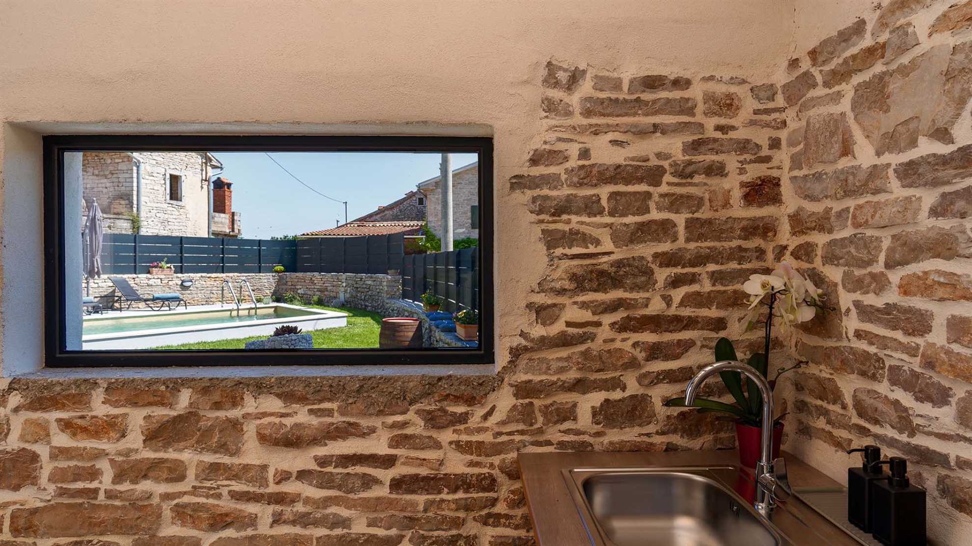 A small family villa in Pazin with a swimming pool
