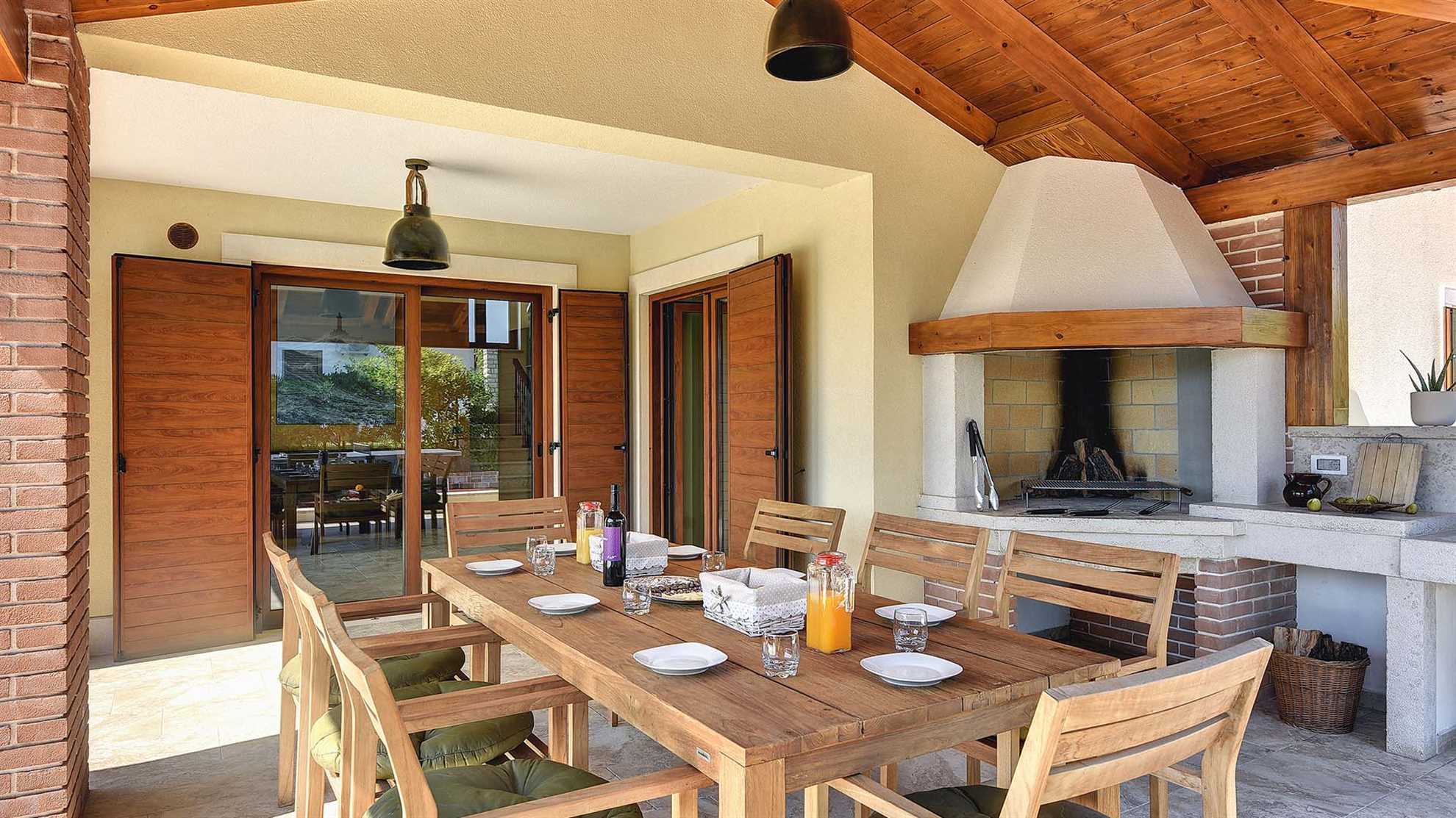A modern, poolside villa in Premantura, Istria
