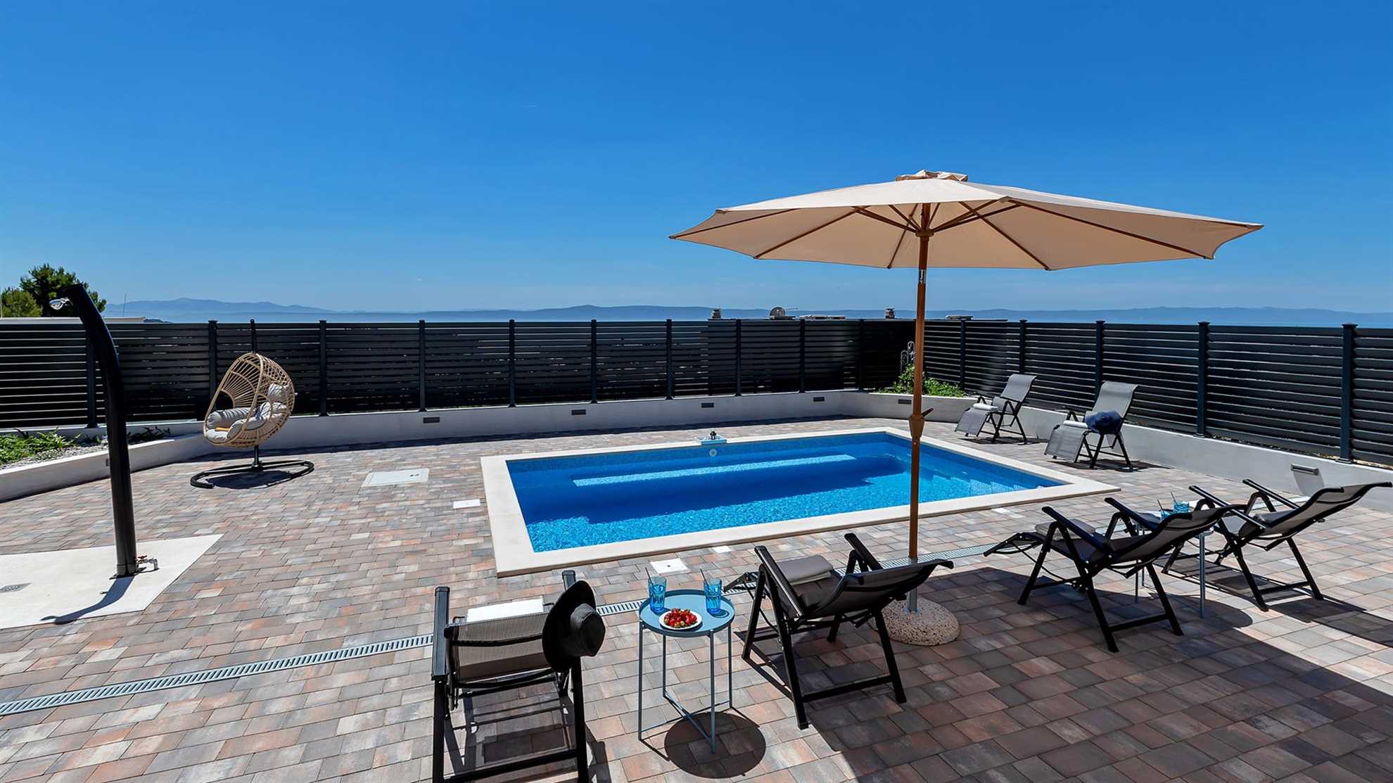 Poolside villa in Makarska with stunning sea view